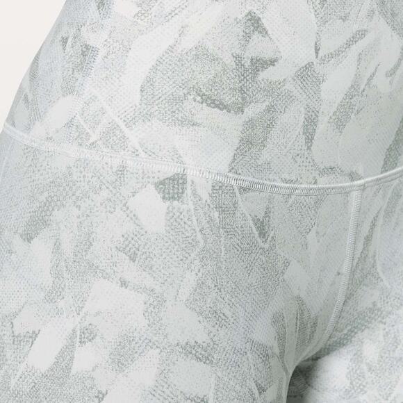 LULULEMON Wunder Under Hi-Rise Tight 28" Jasmine White Multi Yoga Gym Size 6 - Picture 3 of 8